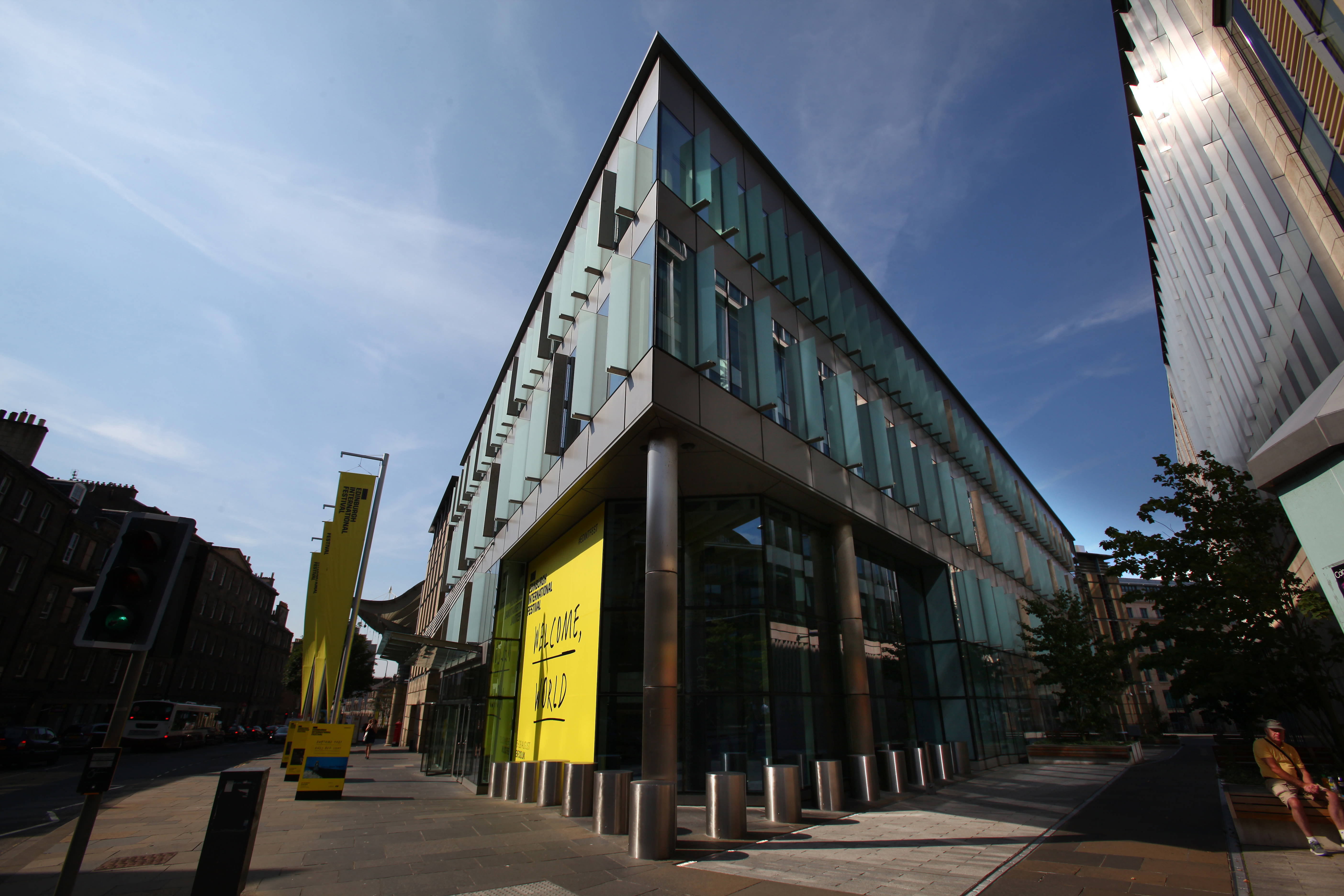 EICC0122.jpg